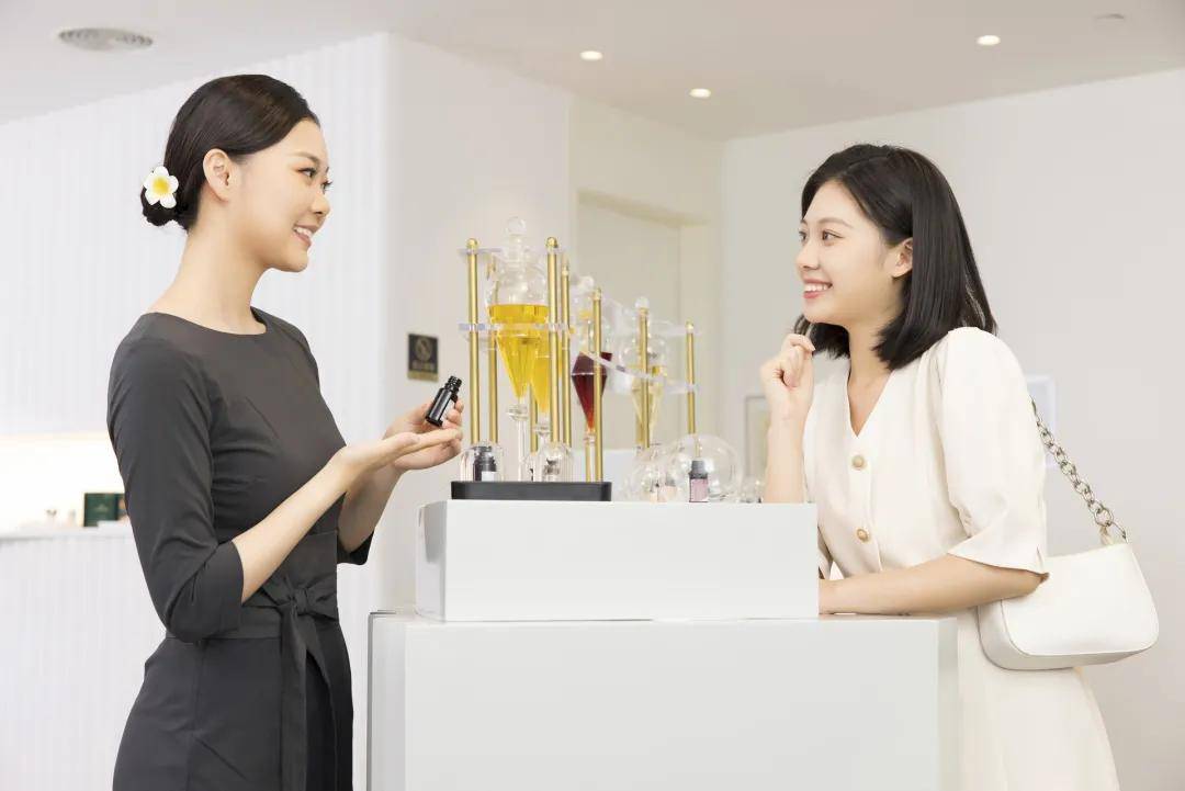 美容院顧客管理體系,做到這兩點,想不盈利都難_原因